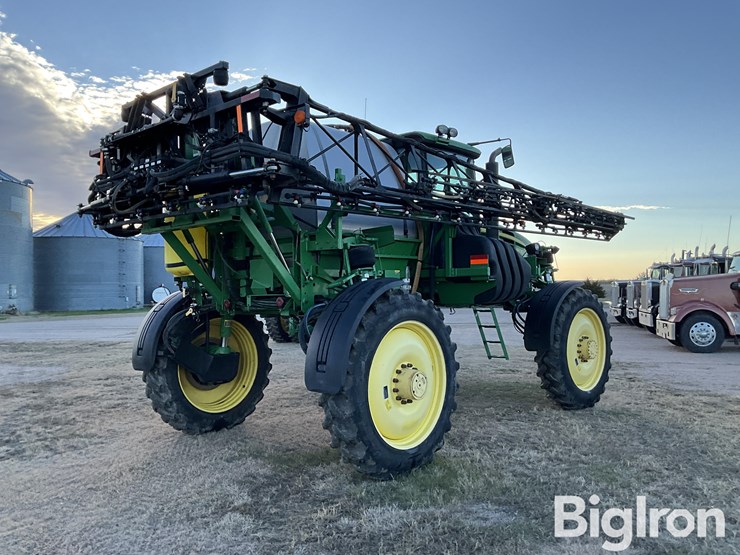 2010-john-deere-4830-image-5