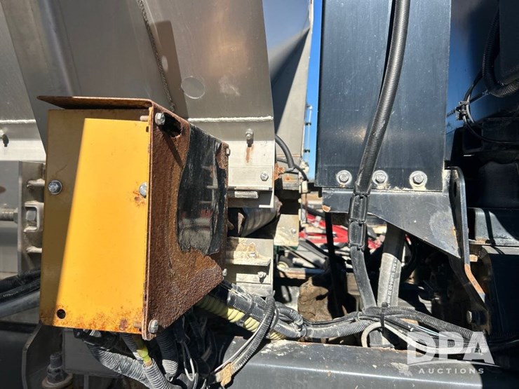 2012-terra-gator-8400b-dry-floater-(ls0482)-image-22