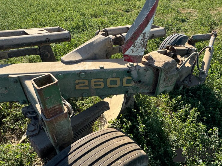 john-deere-2600-image-17