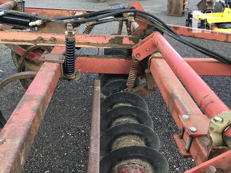 international-6500-image-10