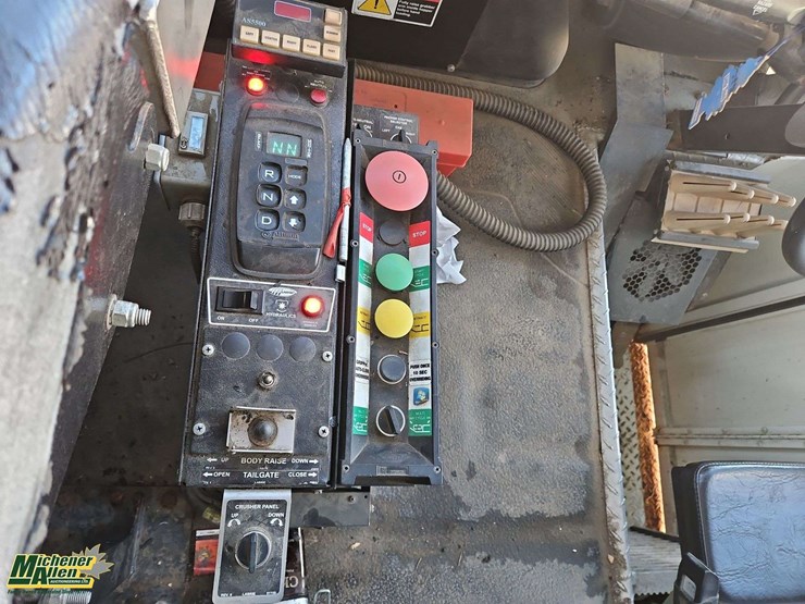 2009-international-workstar-7400-image-26