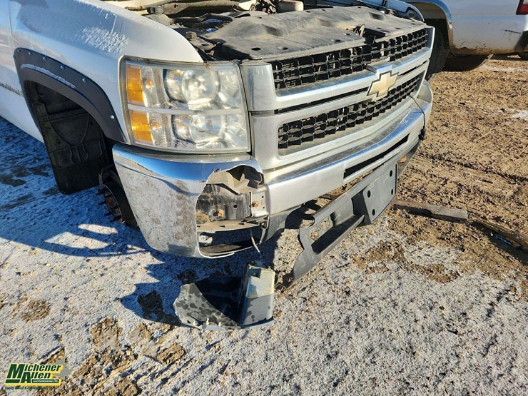 2008-chevrolet-silverado-2500hd-image-26