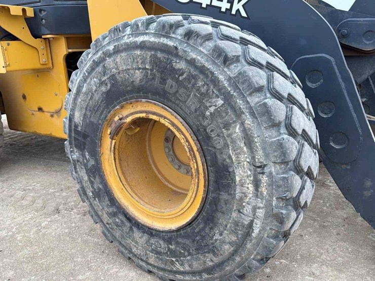 deere-644k-image-12