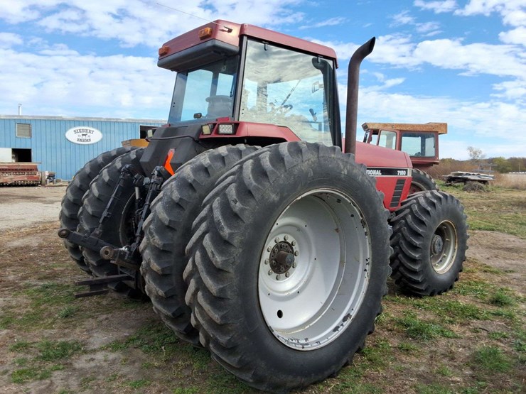 1992-case-ih-7150-image-9