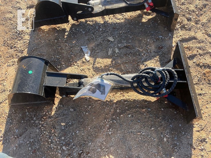 future-59in-hydraulic-skid-steer-backhoe-image-1