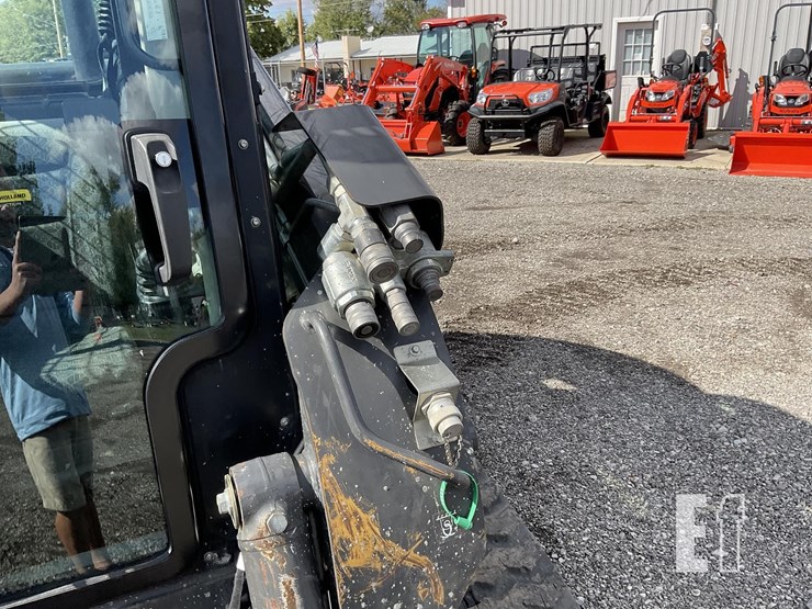 2022-new-holland-c337-image-11