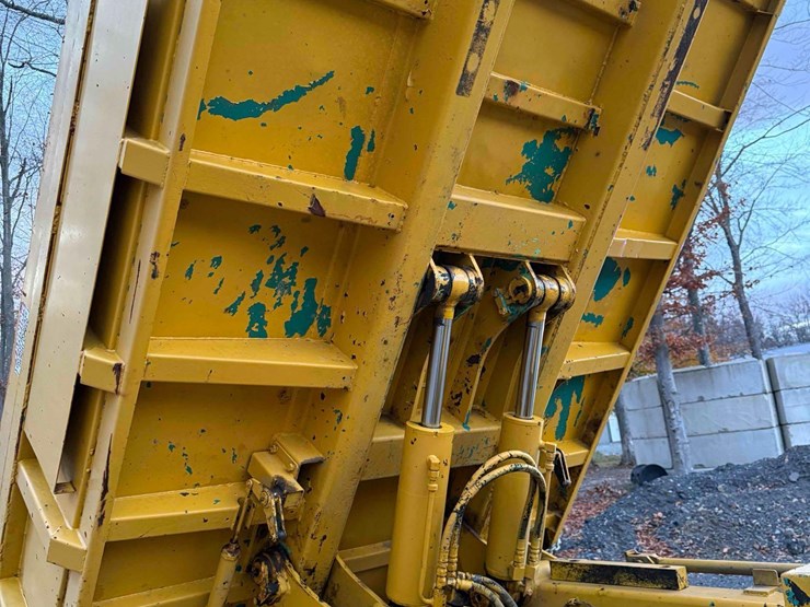 2002-komatsu-cd60-1-image-12