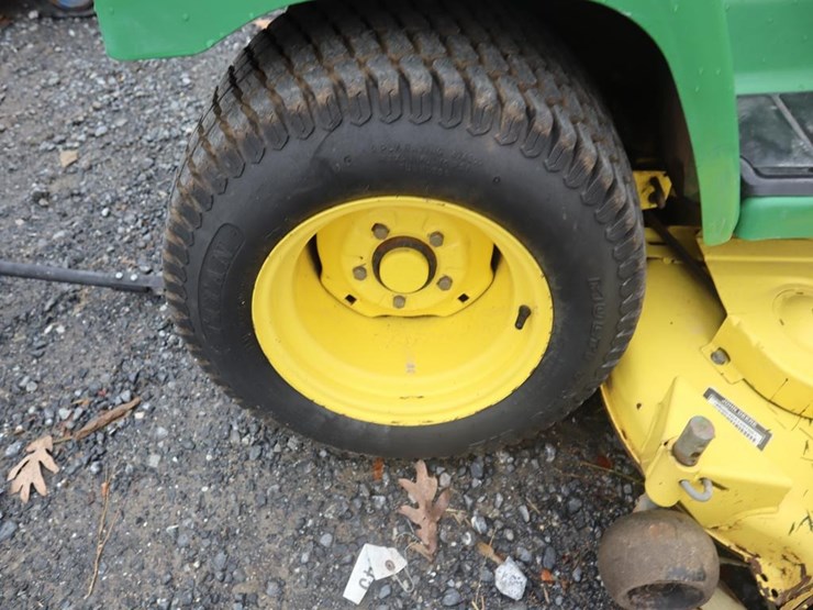 john-deere-345-image-10