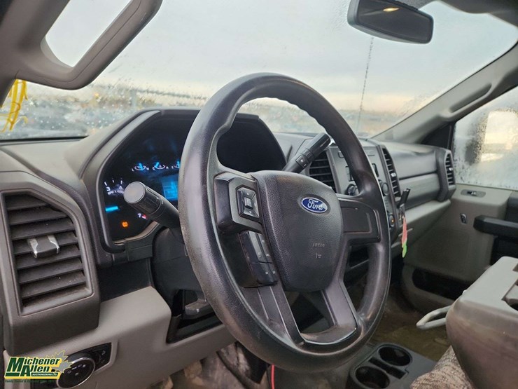 2019-ford-f250-image-29