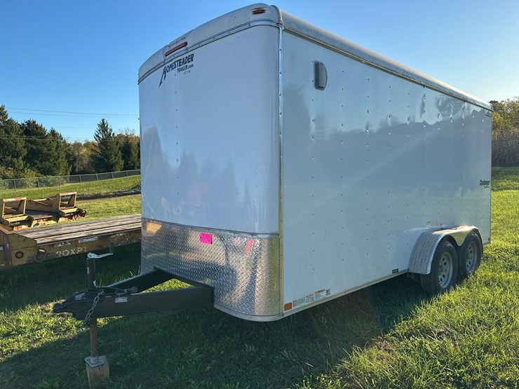 2022-homesteader-16'-enclosed-trailer-image-1
