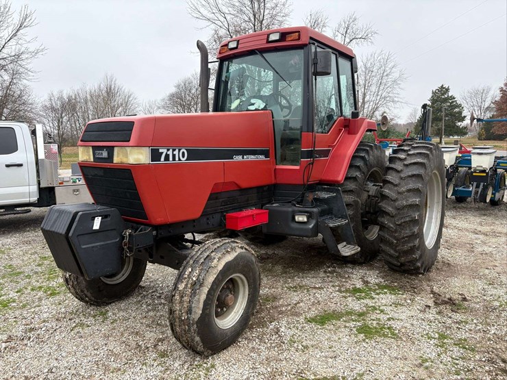 1988-case-ih-7110-image-42