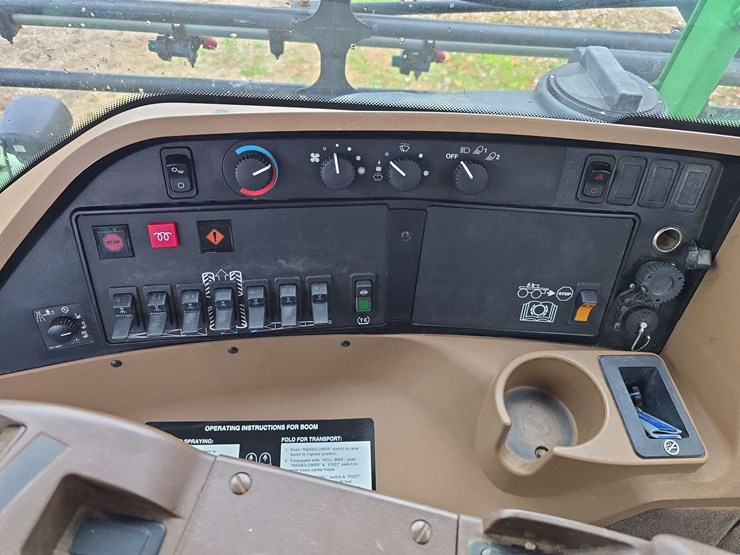 john-deere-4830-image-30