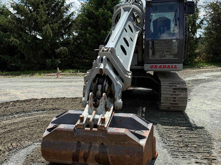 1998-gradall-xl3200-image-2