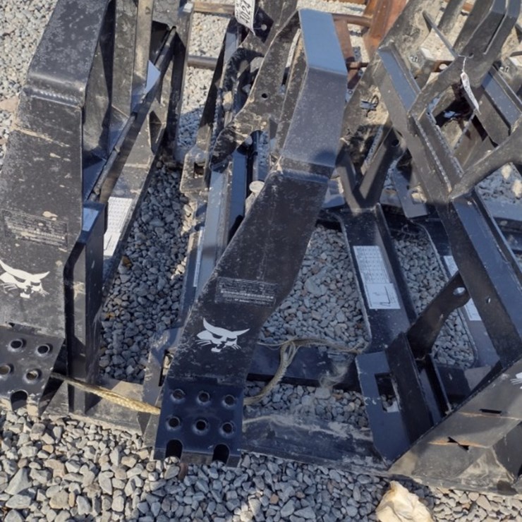 Bobcat 48 in SS Pallet Forks (QEA 4024)