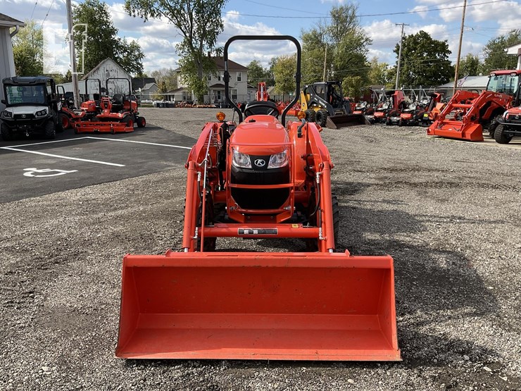2019-kubota-l3301hst-image-8