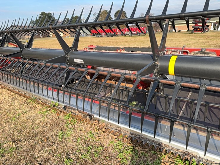 2014-case-ih-30-image-43