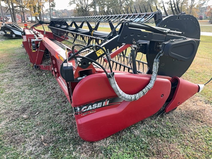 2014-case-ih-30-image-6