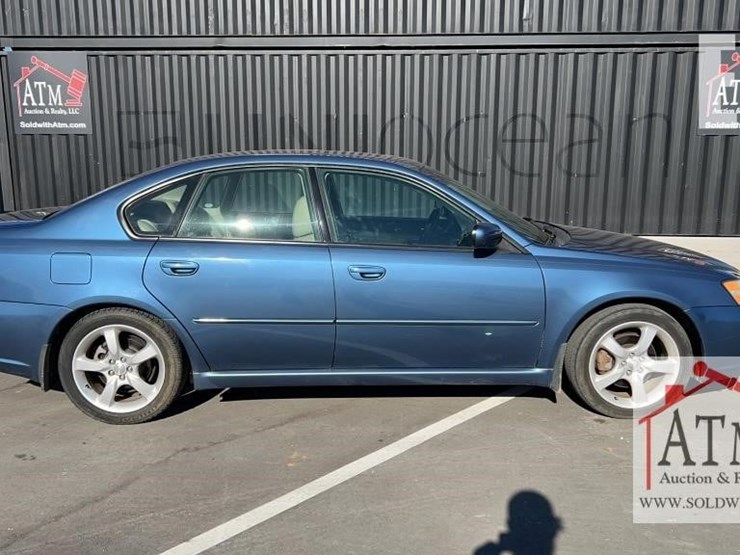 2007-subaru-legacy-image-1