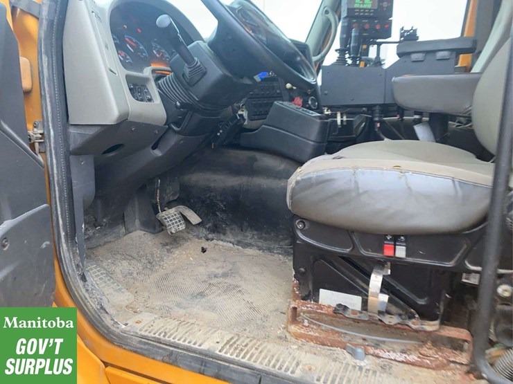 2011-international-workstar-7600-image-29