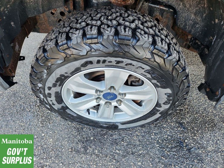 2015-ford-6.5-ft-image-13