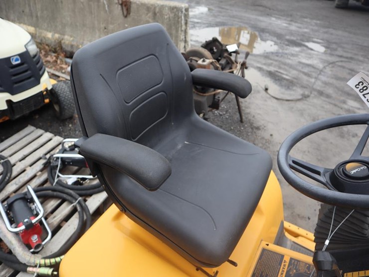 cub-cadet-1864-image-17