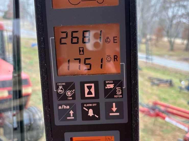 2005-case-ih-2388-image-31