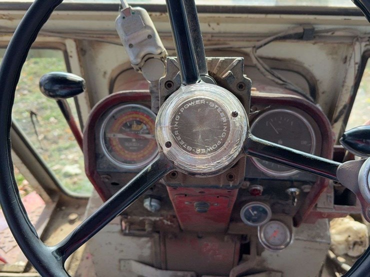 1966-international-1206-image-15