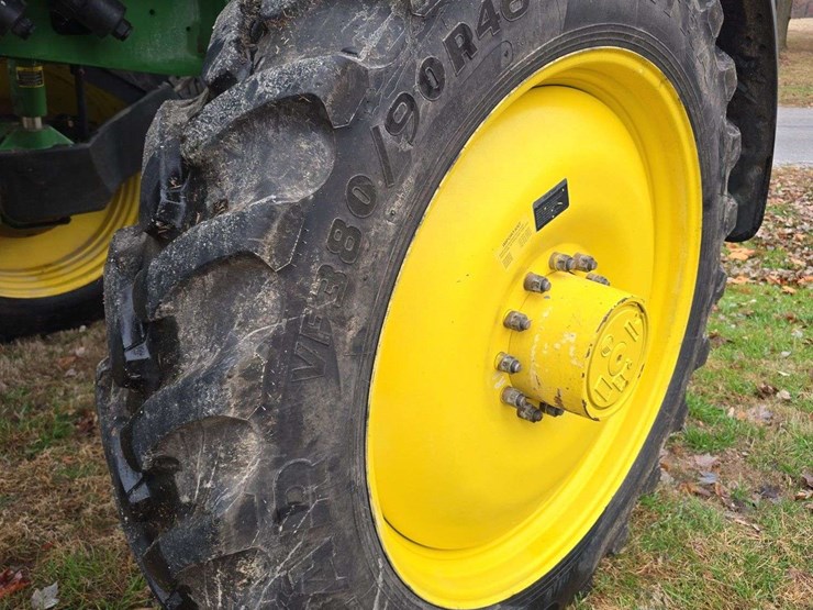 john-deere-4830-image-10