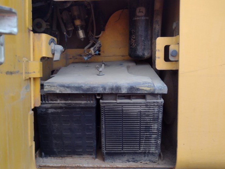 deere-650j-lt-image-40