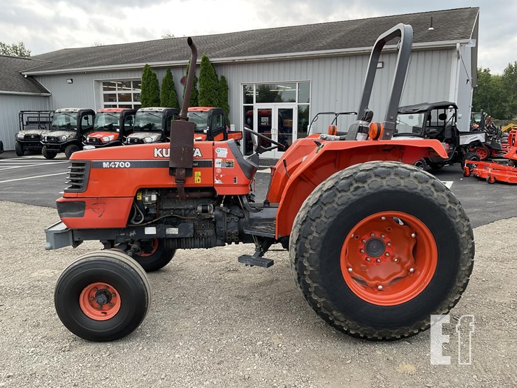 1997-kubota-m4700-image-2