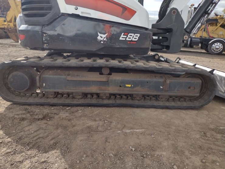 bobcat-e88-image-35