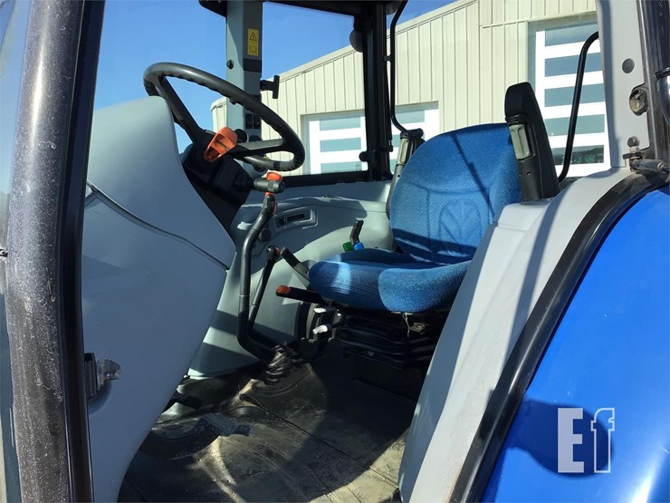 new-holland-t5040-image-14