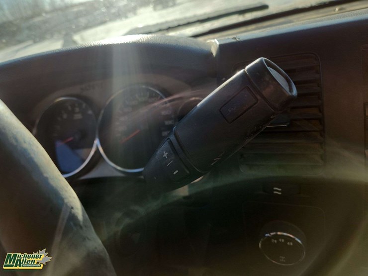 2008-chevrolet-silverado-2500hd-image-8