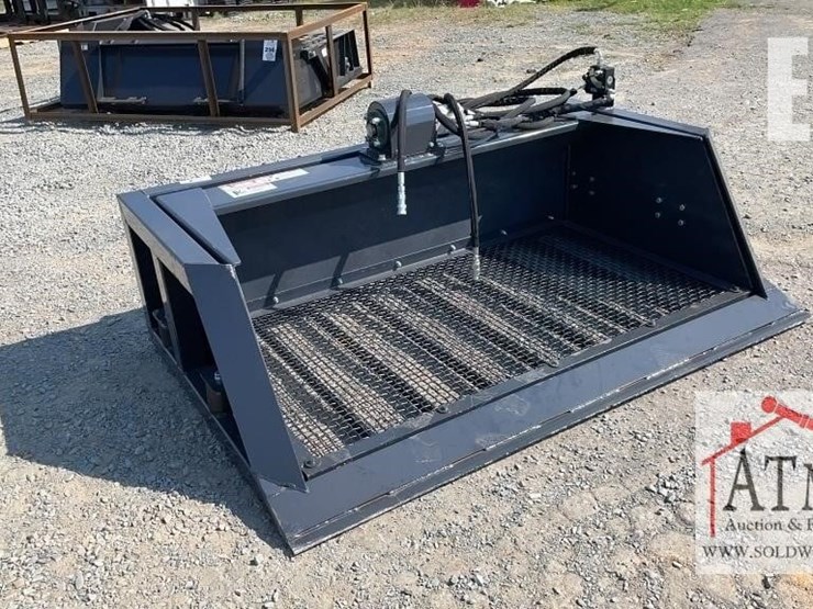 new-wolverine-screening-bucket---skidsteer-attach-image-2