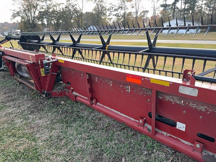 2014-case-ih-30-image-11