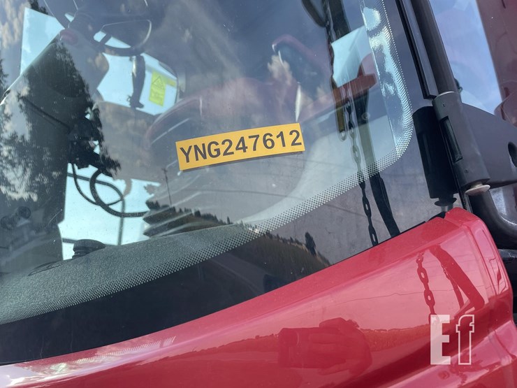 2024-case-ih-8250-image-38