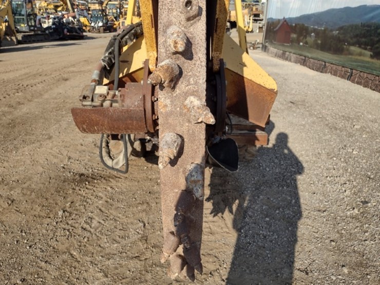 2005-vermeer-v4150a-image-23