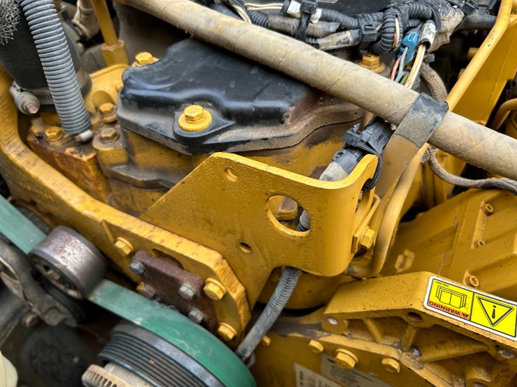 2007-caterpillar-c7-image-27