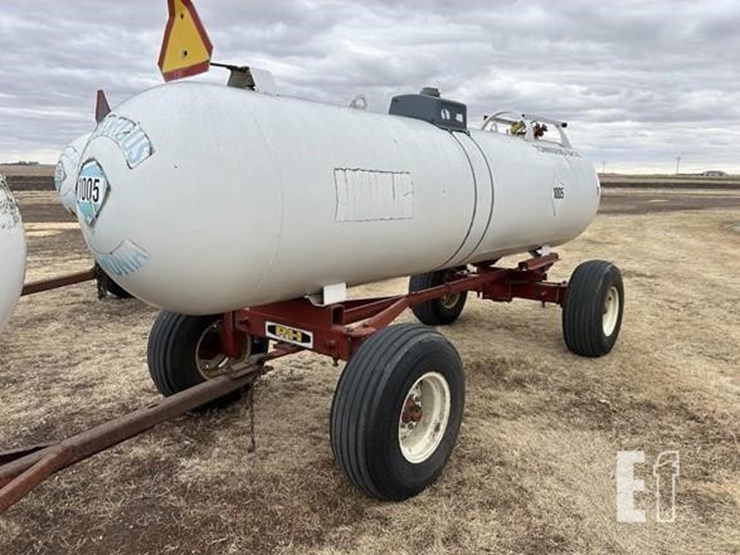1000-gallon-anyhydrous-tank-(2)-36-image-3