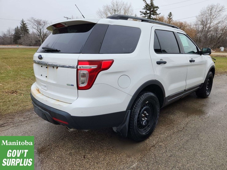 2013-ford-explorer-image-7