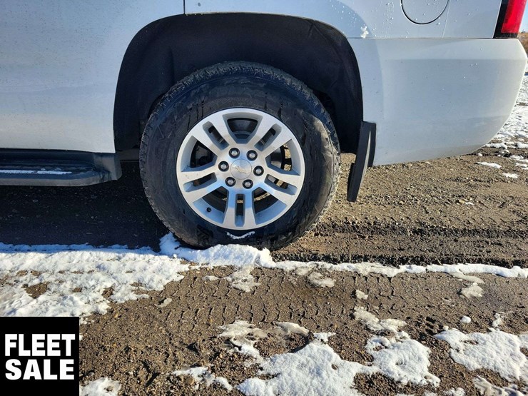 2019-chevrolet-tahoe-image-10