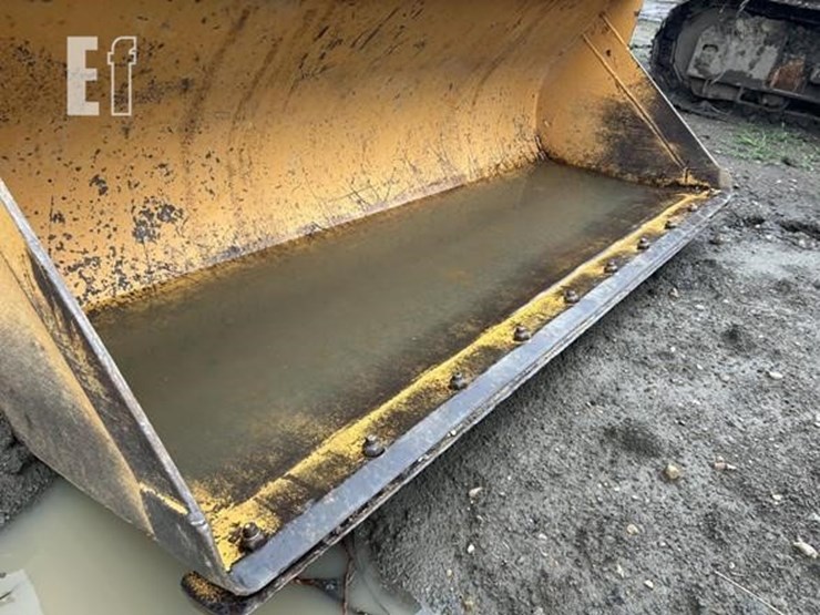 2000-case-570m-xt-image-26