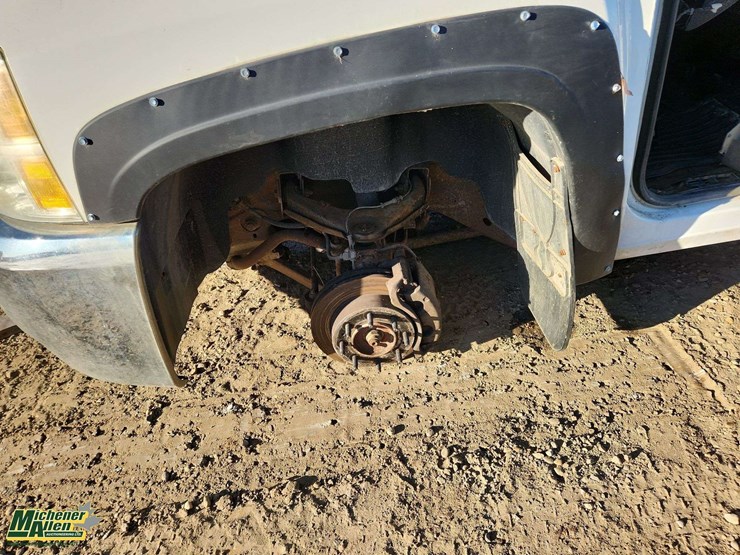 2008-chevrolet-silverado-2500hd-image-28