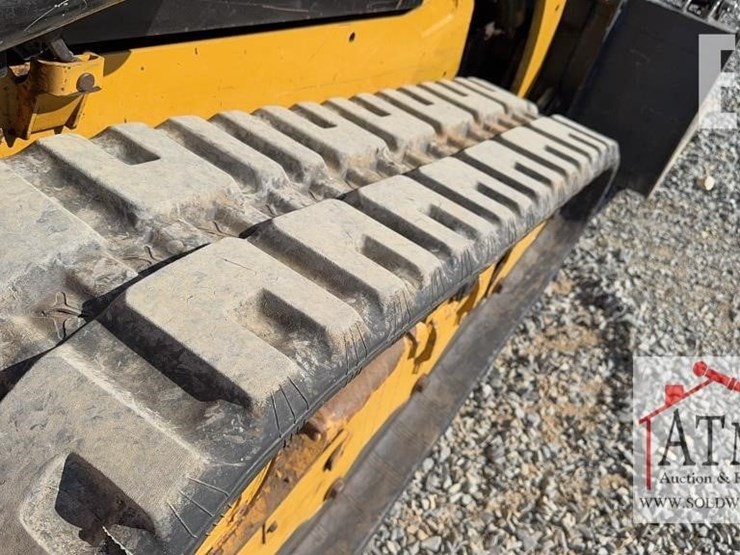 caterpillar-249d-image-16