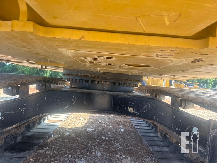 2021-caterpillar-313-image-21