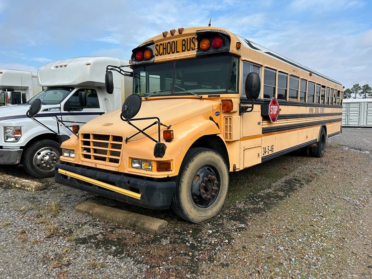 2007-caterpillar-c7-image-1