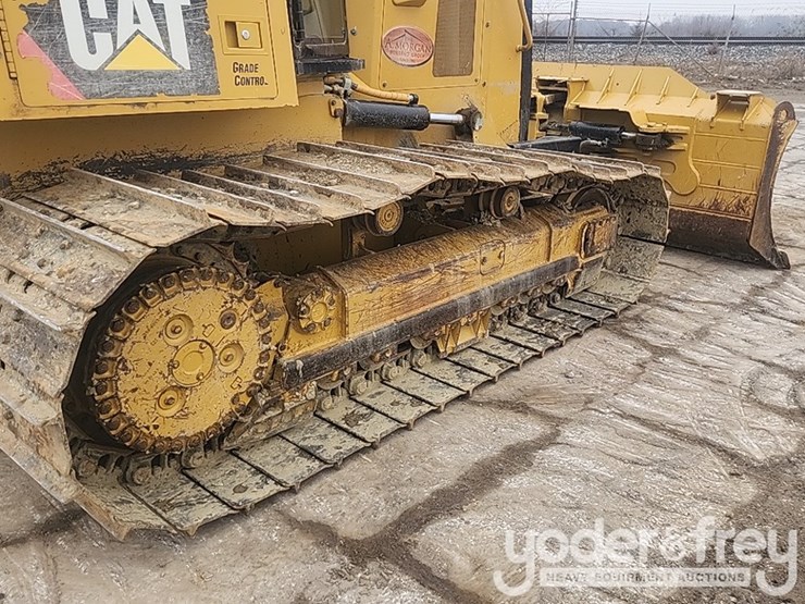 2019-caterpillar-d6k2-lgp-image-9