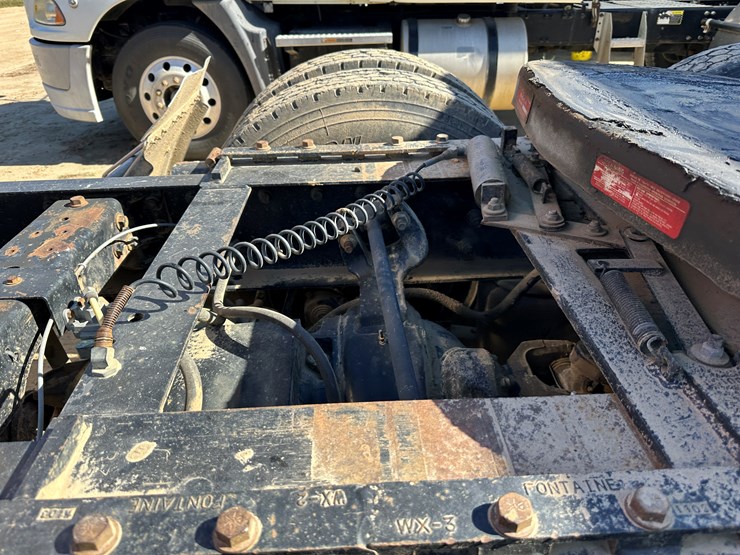 2005-international-9200i-image-19