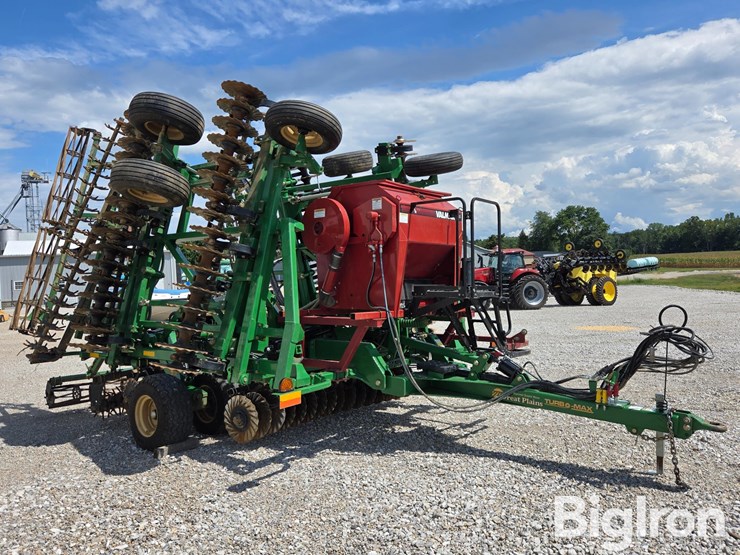 great-plains-3000tm-image-3