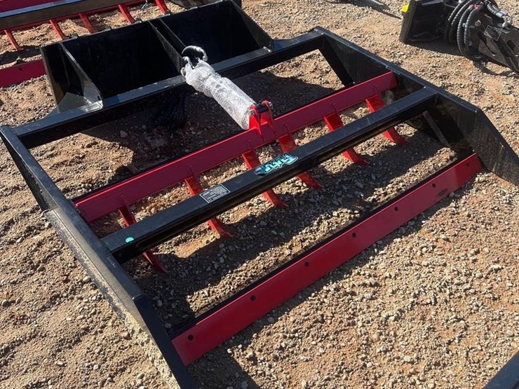 future-70in-hydraulic-skid-steer-flat-ripper-image-1